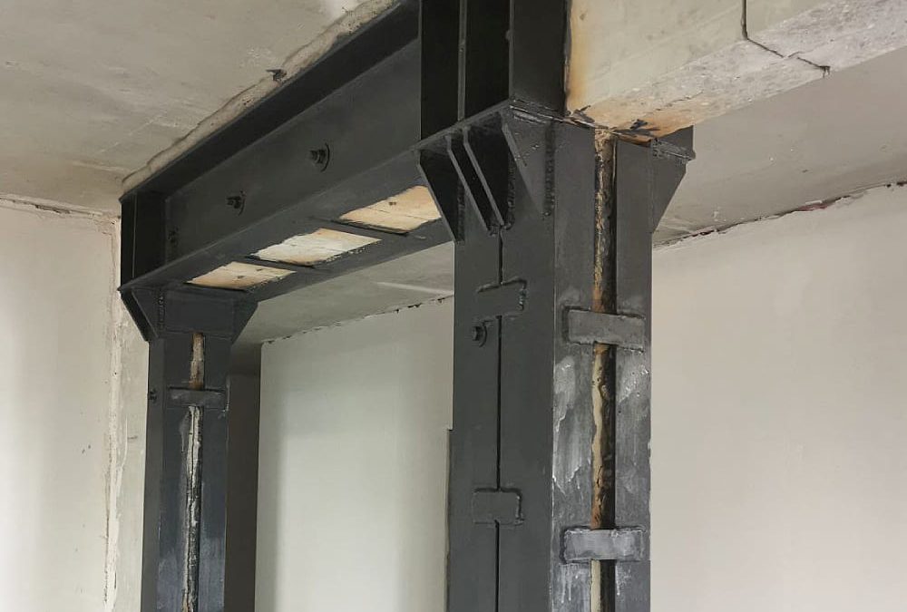 Усиление проема и простенка в несущей стене